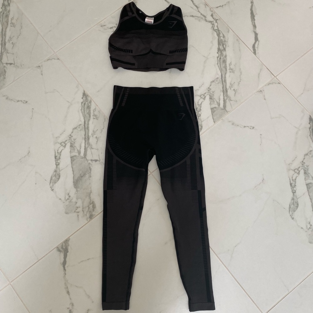 Gymshark Geo Seamless Set